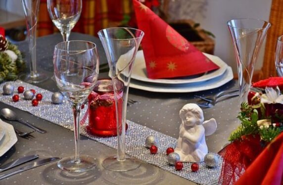 Cum să ieși în evidență cu textile speciale pentru Crăciun