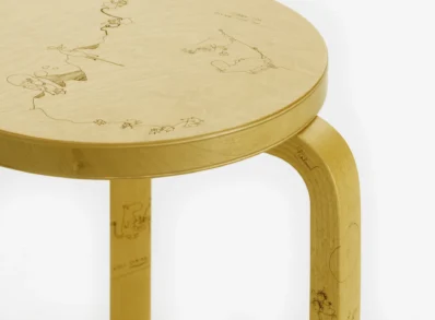 Stool 60 într-o colecție iconică, pentru o dublă aniversare în designul finlandez