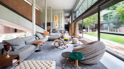 Simbioză perfectă între modern și stil local, în această vilă de lux din Johannesburg