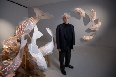 Frank Gehry, arhitectul liniilor curbe inspirat de Brâncuși, a încetat din viață la 96 de ani