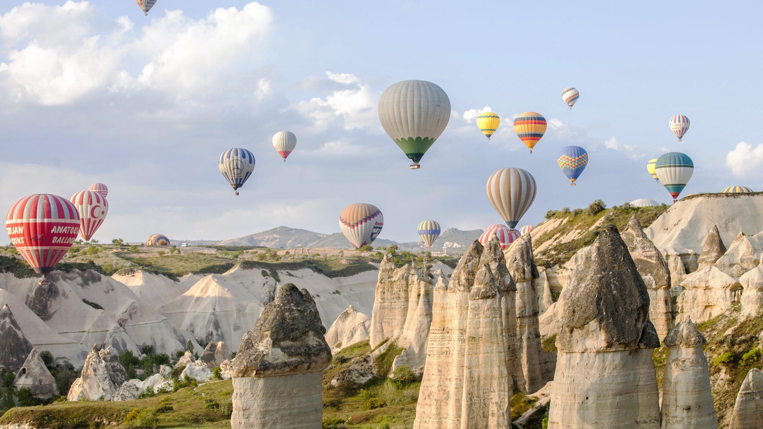 Unul cele mai frumoase 50 de sate din lume: Ortahisar din Cappadocia