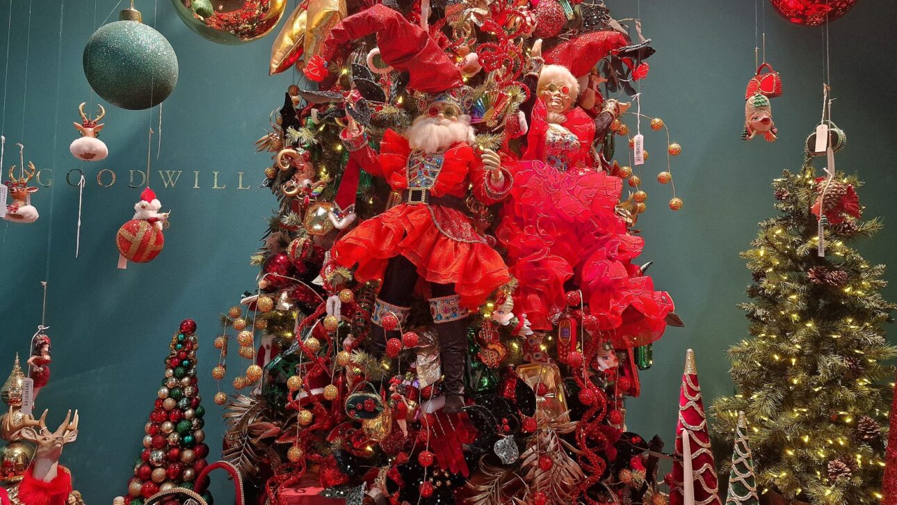 Crăciunul tinde să fie celebrat din ce în ce mai devreme: se vând decorațiuni încă din vară