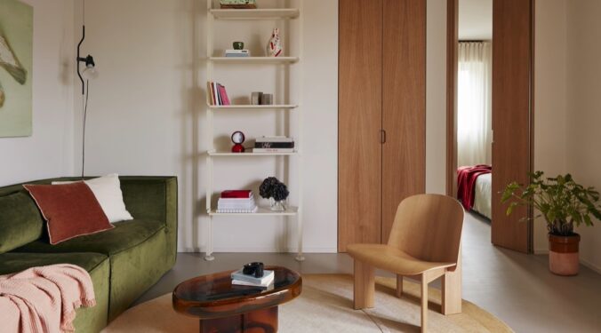 Un apartament din Milano readuce în contemporan frumusețea retro a anilor 70