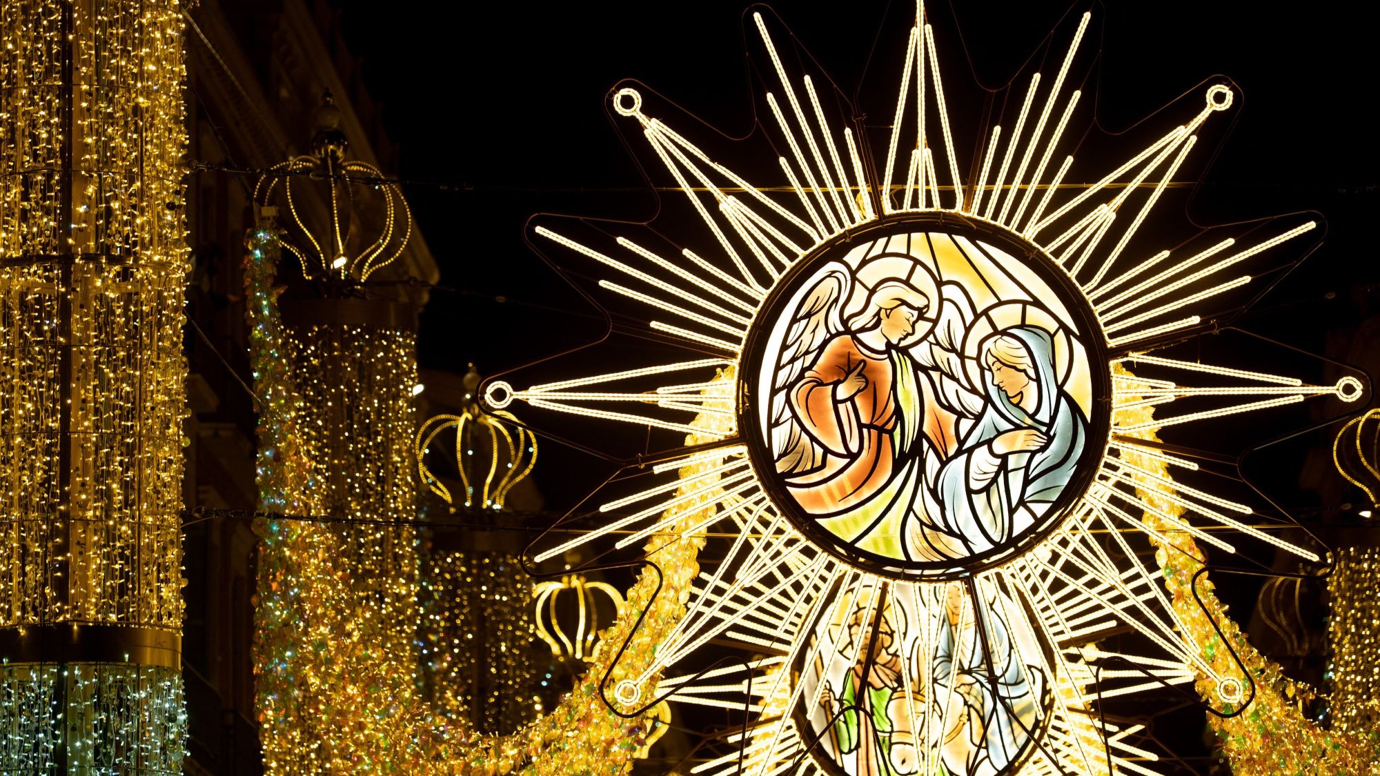 10 târguri de Crăciun din Europa cu atmosferă autentică și decoruri spectaculoase