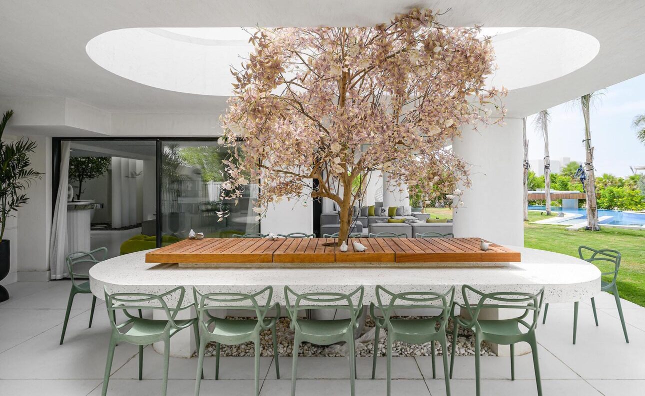 Vilă de lux în Egipt: prin design biofilic, ambientul devine senzorial