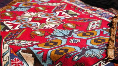 Tbilisi: ghidul căutătorului de comori. De la târgul de vechituri, la bazarul subteran 