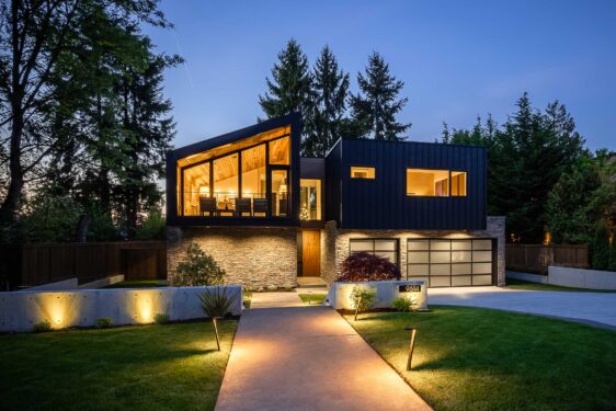 Casa cu atrium: o grădină interioară actuală reinterpretează conceptul din Roma antică