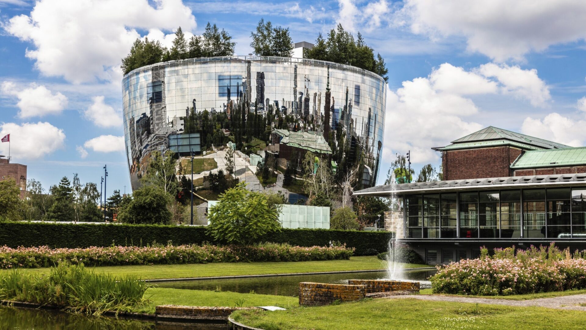 Depot Boijmans Van Beuningen: ce se întâmplă când muzeul de artă îți arată tot