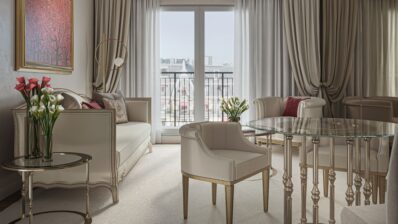 Lux inspirat de tradiția franceză, într-o casă din Triunghiul de Aur parizian