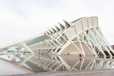 5 creații semnate Santiago Calatrava care provoacă limitele arhitecturii