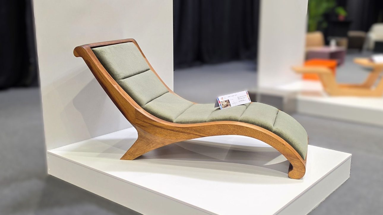 Piese noi create de tineri designeri, premiate la Concursul Național de Mobilier 2026