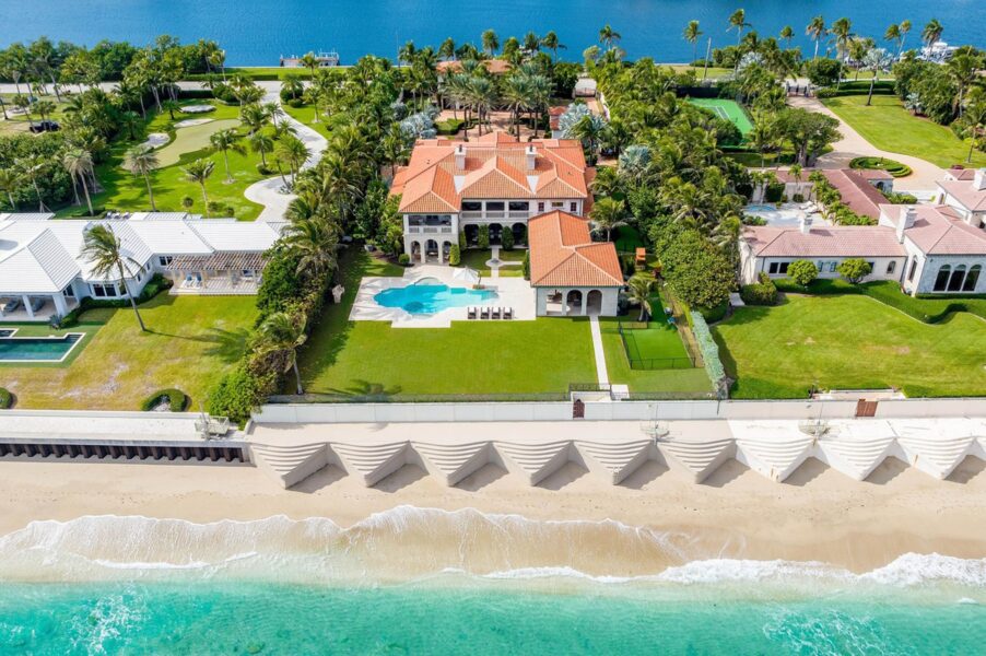 Acasă la Billy Joel, într-o vilă de lux între ape, în Florida